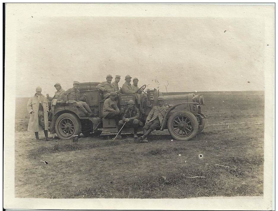 Photo Guerre 1914-18 - Véhicule Delahaie De L'Aérostation Militaire - Treuil N° 8 - Mle 1916 - War, Military