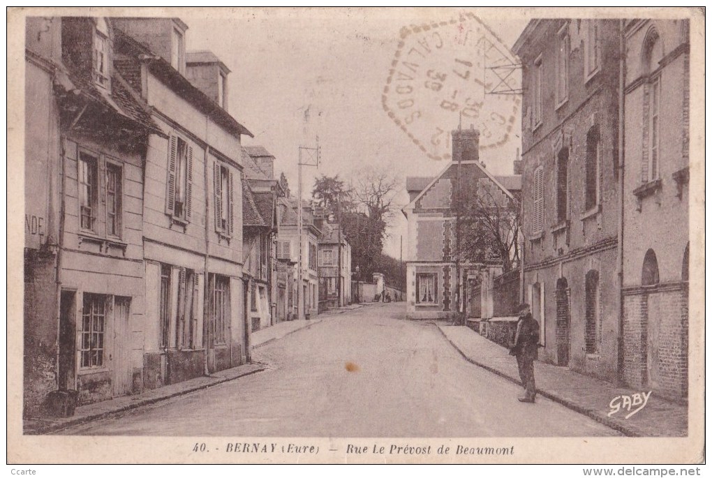 BERNAY (27) - RUE LE PREVOST DE BEAUMONT - PETITE ANIMATION - Bernay