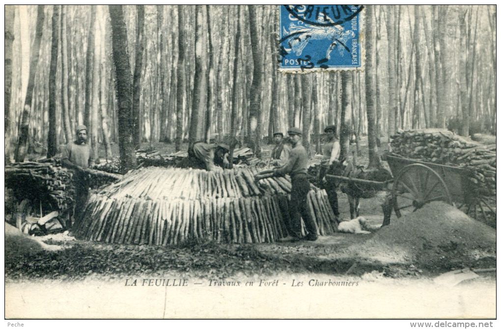 N°4633A -cpa La Feuillie (76) Travaux En Forêt- Les Charbonniers- - Other & Unclassified