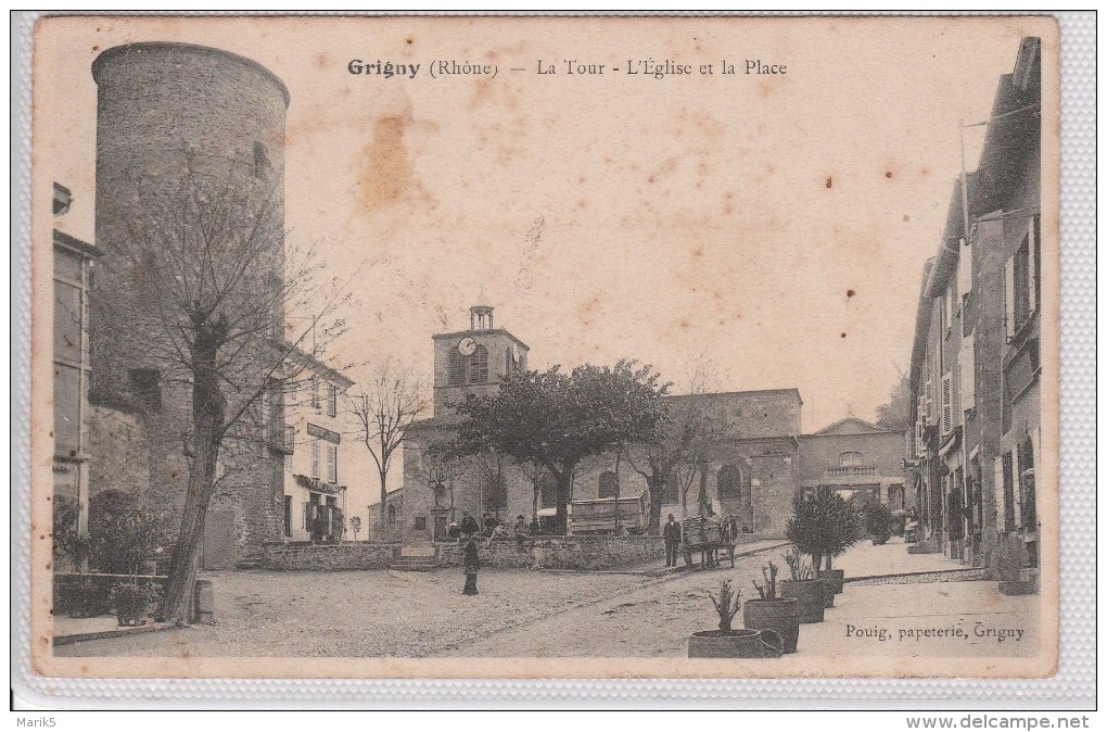 GRIGNY - La Tour, église Et Place - Grigny