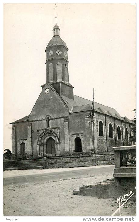 BAZOCHES SUR HOENE         L EGLISE - Bazoches Sur Hoene