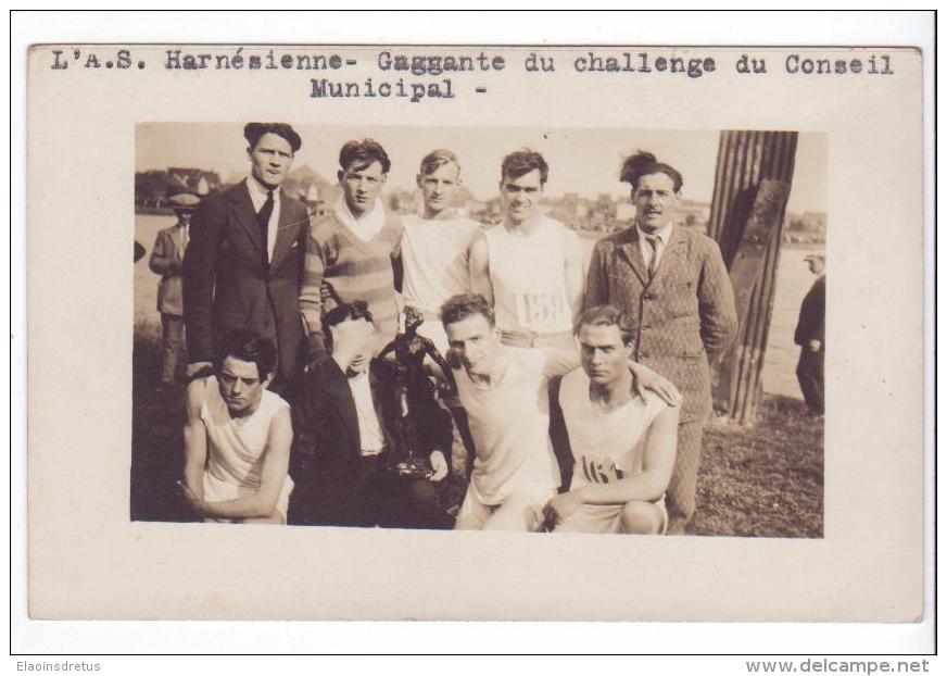 Carte-photo Harnes (62) - L'A.S. Harnésienne, Gagnante Du Challenge Du Conseil... Bon état, Non Circulé. - Harnes