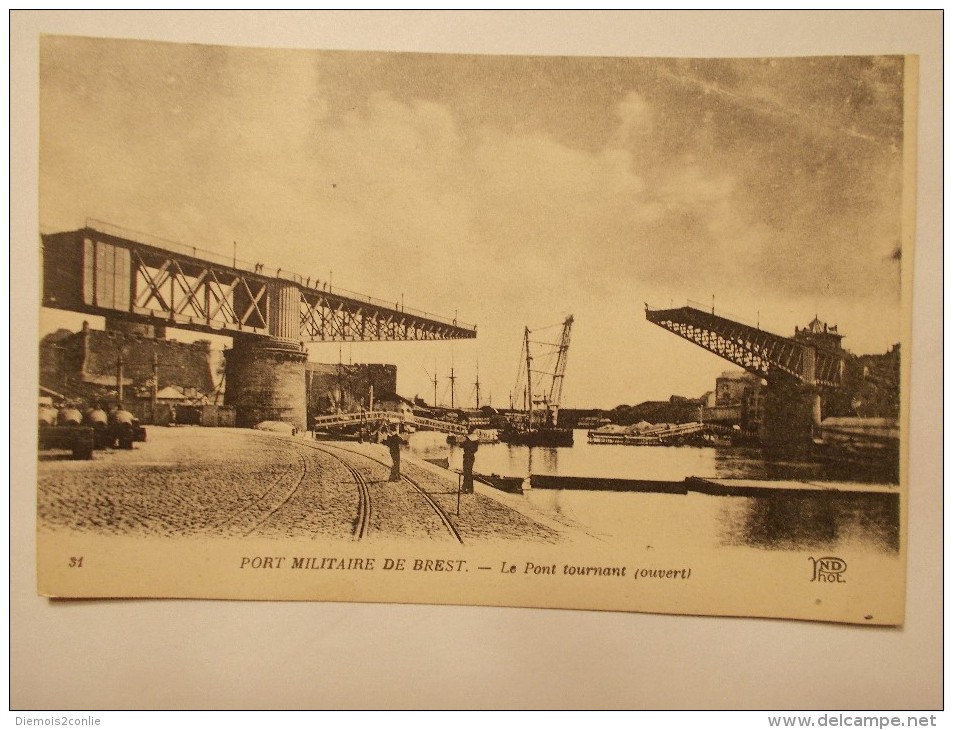 Carte Postale - BREST (29) - Le Pont Tournant (ouvert) (218/100) - Brest