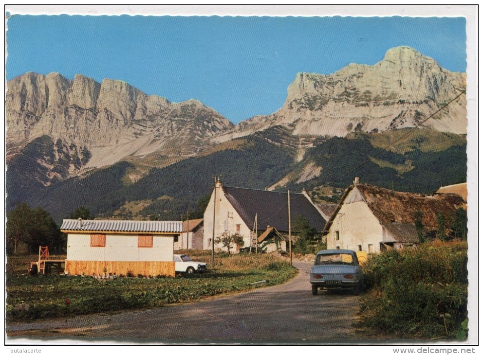 CPSM 38 GRESSE EN VERCORS LE GRAND VEYMONT ET LE HAMEAU DE LA VILLE    Grand Format 15 X 10,5 - Otros & Sin Clasificación