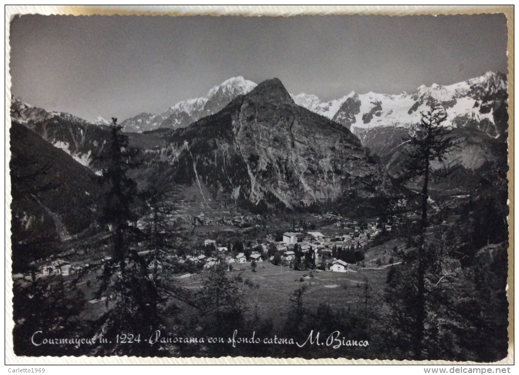 Courmayeur Panorama Con Sfondo Catena Monte Bianco Viaggiata - Altri & Non Classificati