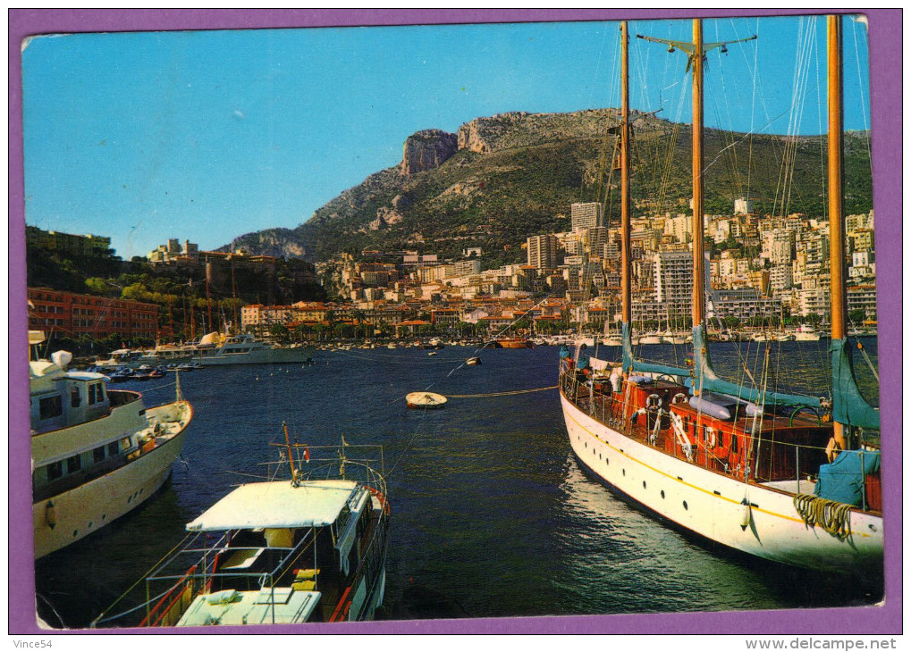 MONACO - Le Port Le Palais Princier Et La Tête De Chien Yacht Carte Circulé 1967 - Harbor