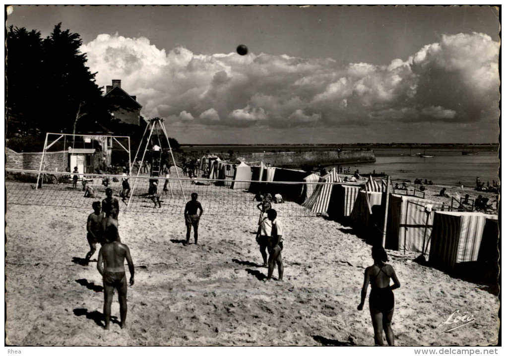 SPORTS - VOLLEY - SAINT-PIERRE-QUIBERON - Volleyball