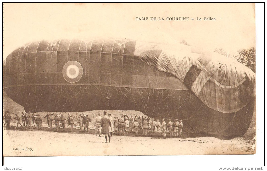 23 - Camp De La COURTINE -  Le Bazllon  - Animation - Airships