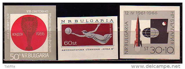 BULGARIA - 1966 - Comp. ** - Yvert - Bl 17,18,19 - Années Complètes