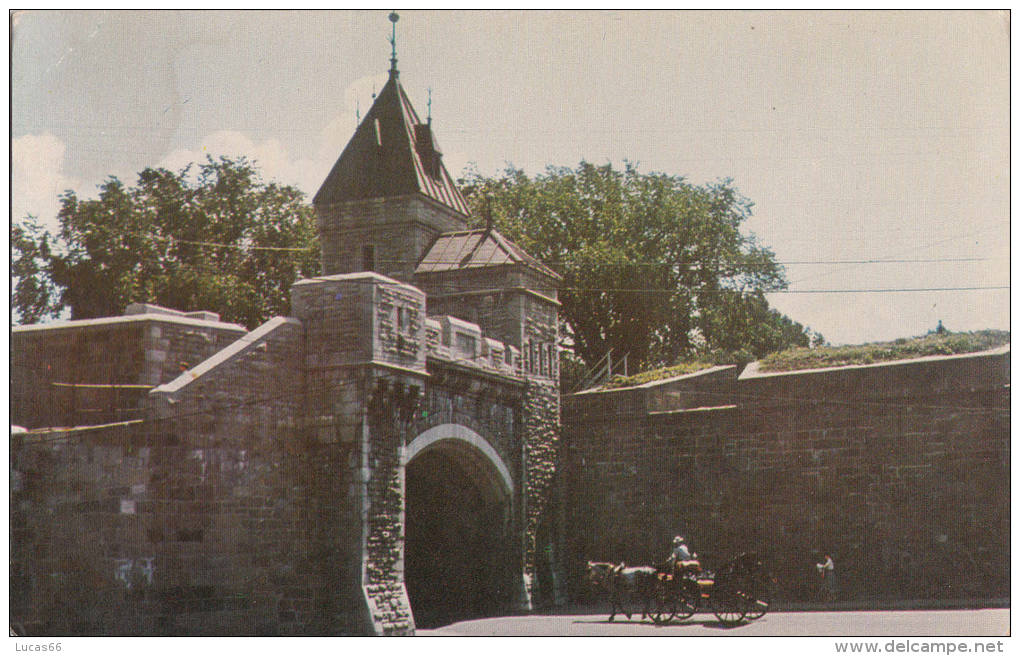 1960 CIRCA QUEBEC KENT GATES - Québec - La Citadelle