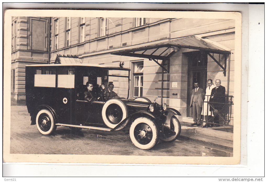 ROTES KREUZ / Red Cross / Croix Rouge - DRK Krankenwagen, Photo-AK - Croix-Rouge