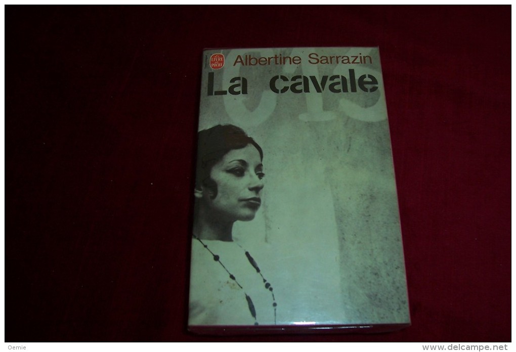 VENTE D´UNE COLLECTION DE LIVRE DE POCHE AU CINEMA ° LA CAVALE - Cinéma / TV