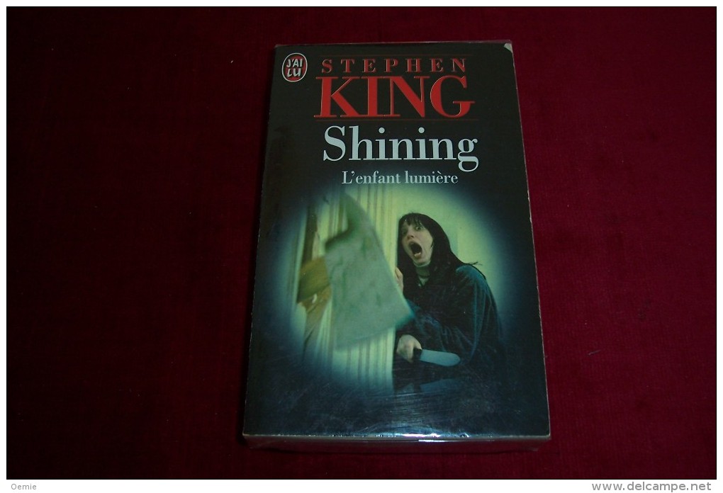 VENTE D´UNE COLLECTION DE LIVRE DE POCHE AU CINEMA  °  SHINING - Films