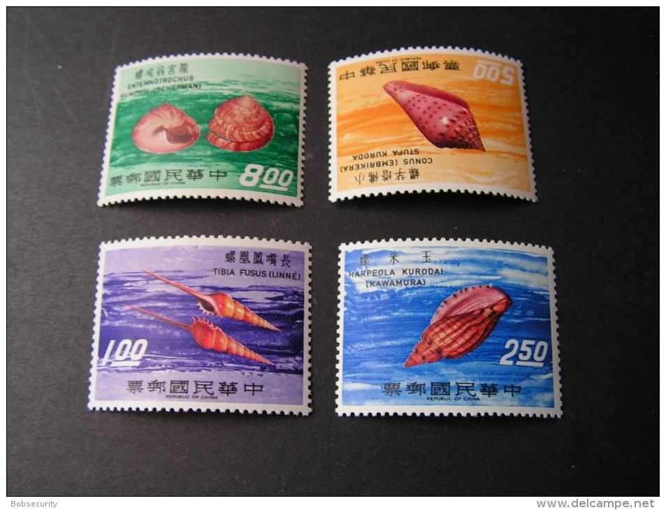 == China Taiwan  1972  Meeresschnecken 807-810      ** MNH - Lots & Serien