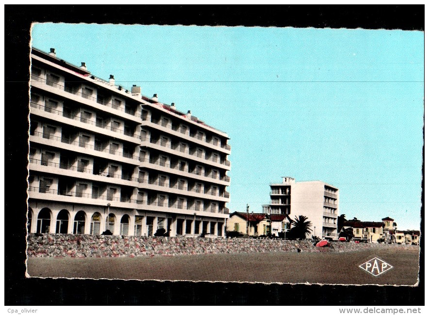 66 CANET PLAGE Front De Mer, Immeuble, Ed PAP 496, CPSM 9x14, 195? - Canet En Roussillon