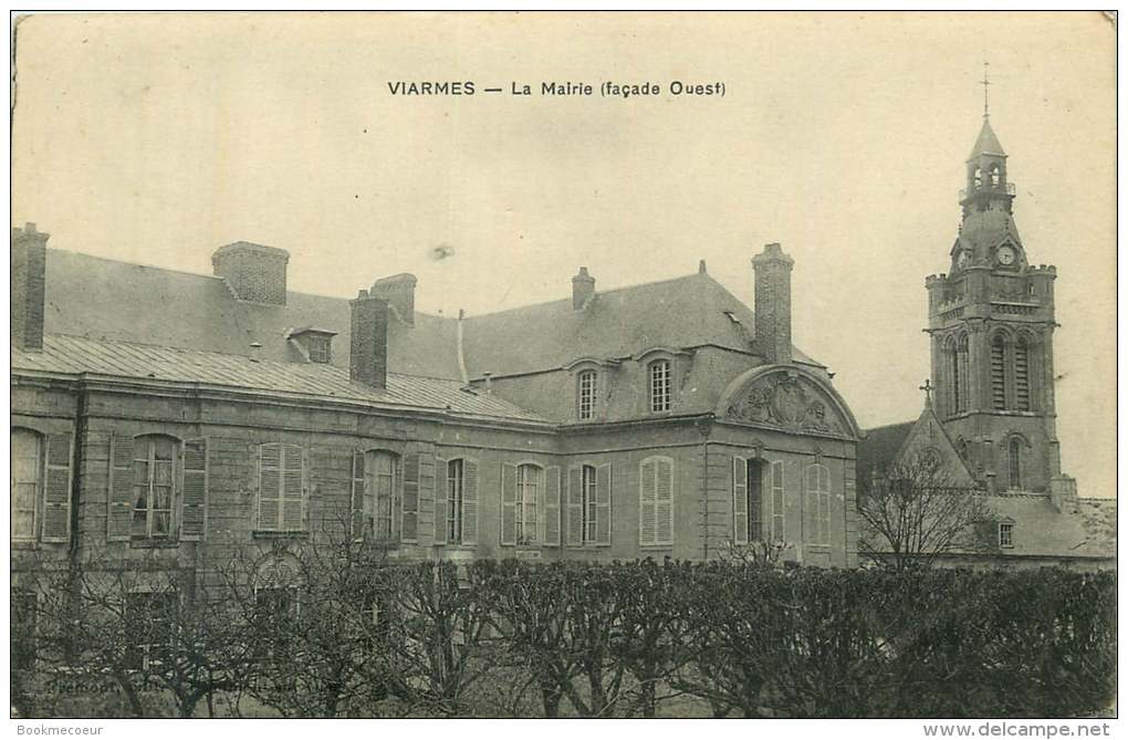 95    VIARMES  LA MAIRIE  FACADE OUEST - Viarmes