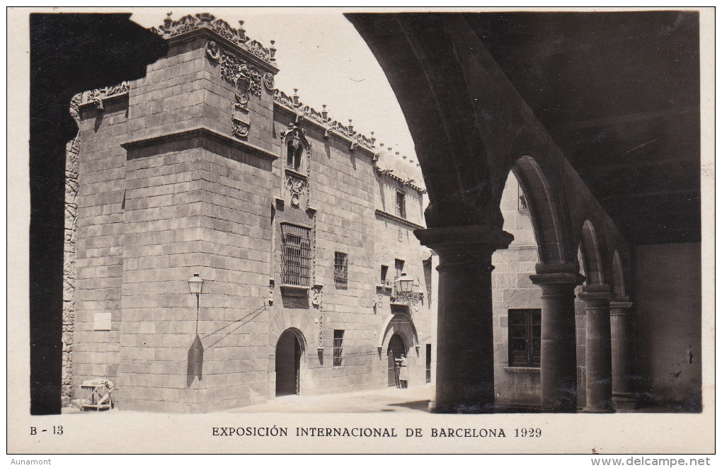 España--Barcelona--1929--Calle De Caballeros Desde Los Porticos De Sanguesa--Exposicion Internacional De Barcelona- - Barcelona