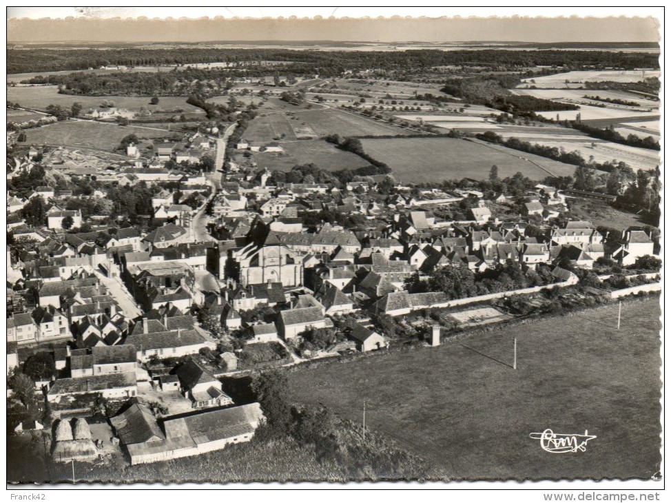 10. Chaource. Vue Aérienne - Chaource