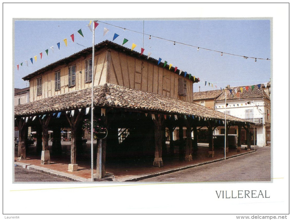 (554) France - Villereal Halles - Plazas De Mercados