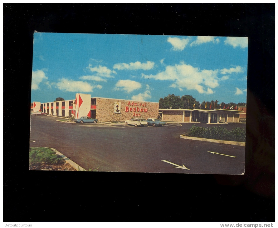 USA MEMPHIS TENNESSEE : ADMIRAL BENBOW INN Motel 4720 Summer Ave / American Cars Voiture Américaine - Memphis