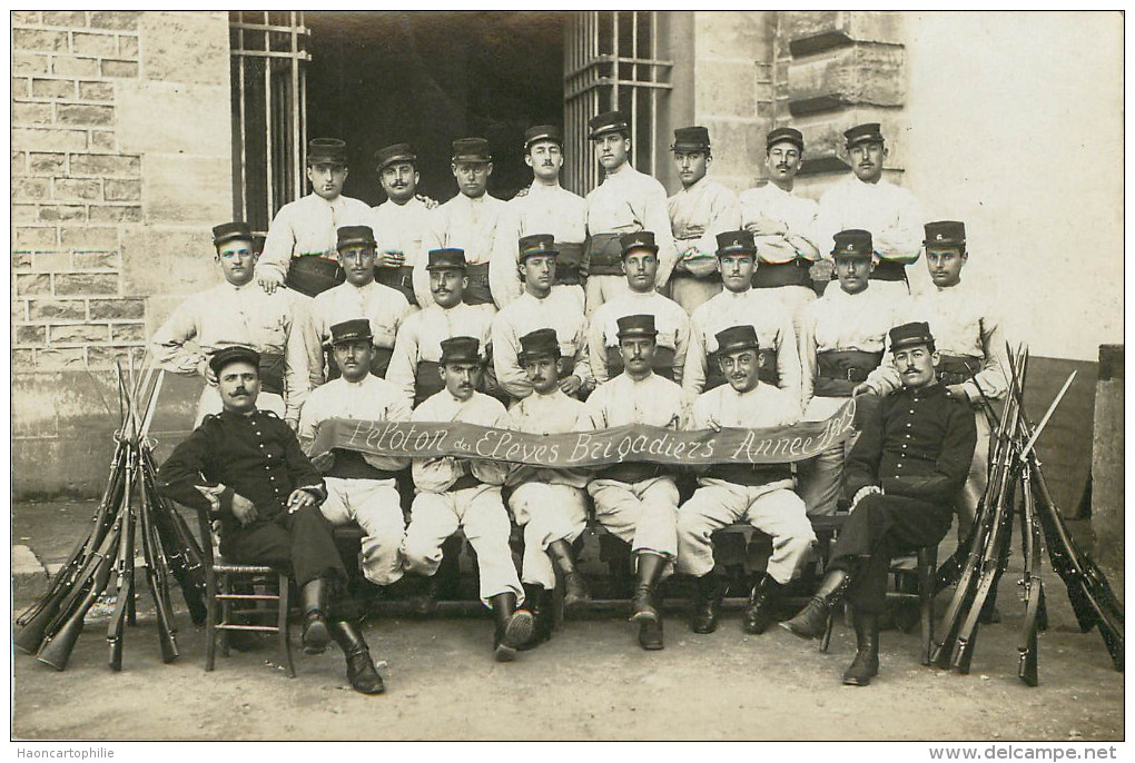 El Oued : Carte Photo - Peloton Des Eleves Brigadiers  - Militaria Militaires - El-Oued