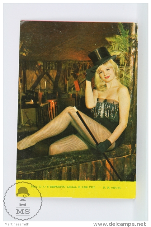 Vintage 1967 Small/ Pocket Calendar - Pin Up Sexy Blonde Lady In Stockings - Petit Format : 1961-70