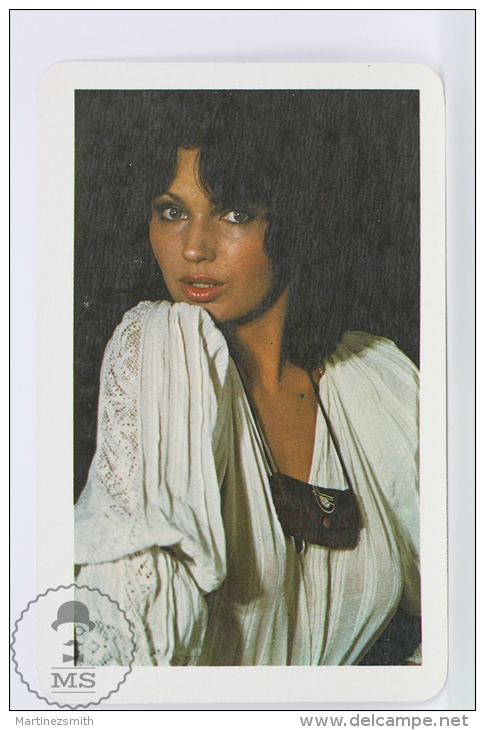 Vintage 1979 Small/ Pocket Calendar - Brunette Sexy Lady - Hungarian Advertising - Tamaño Pequeño : 1971-80