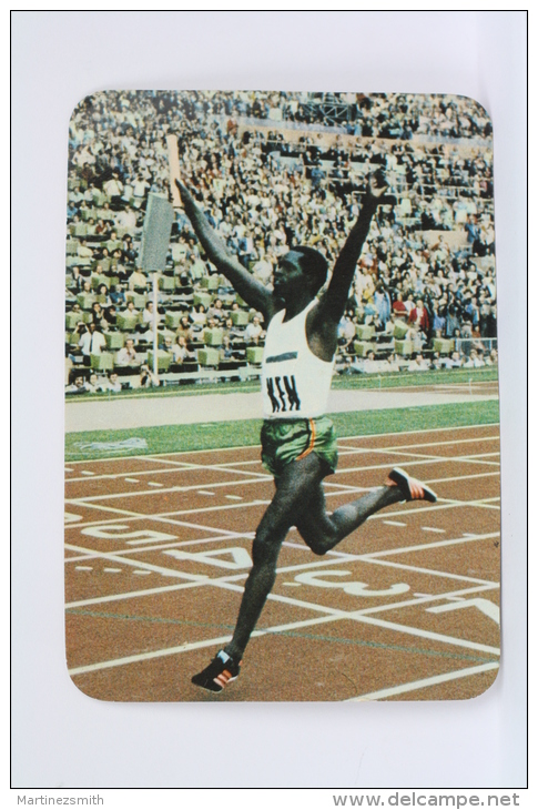 1974 Small/ Pocket Calendar - Athletics - Kenia Runner - Gold Medal In 4 X 100 - Tamaño Pequeño : 1971-80