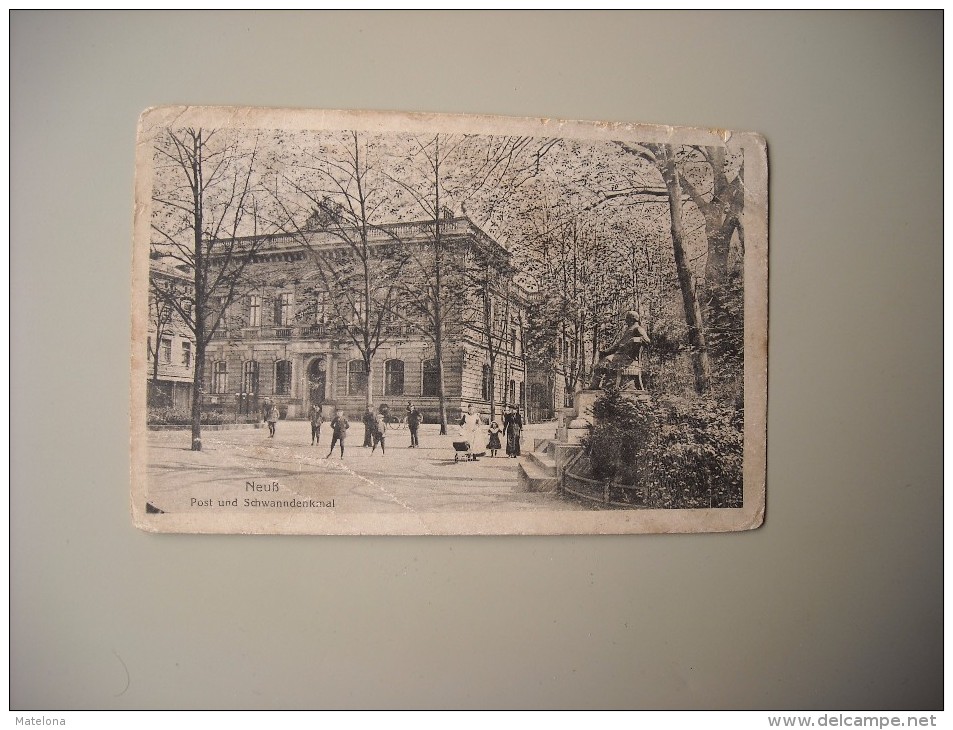 ALLEMAGNE RHENANIE DU NORD WESTPHALIE NEUSS POST UND SCHWANNDENKMAL - Neuss