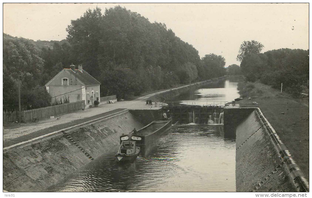 Dép 89 - Ecluses - Bateaux - Batellerie - Péniches - Péniche - Cezy - L'écluse -Semi Moderne Petit Format -2 Scans -état - Other & Unclassified