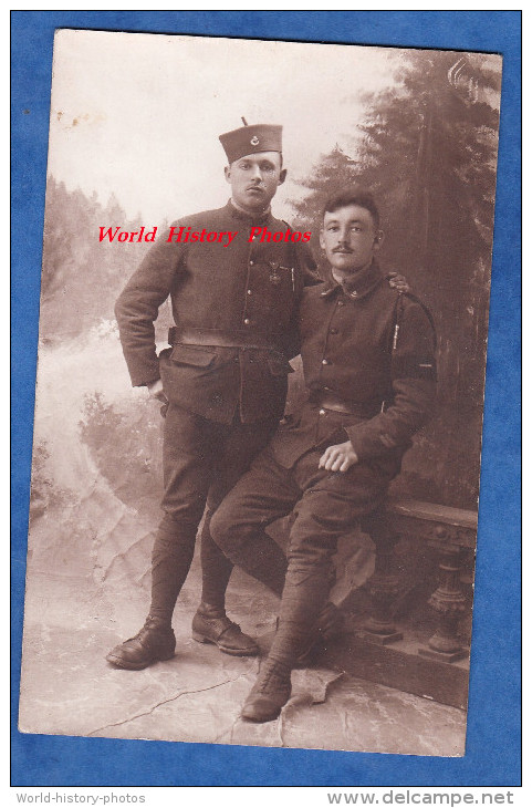 CPA Photo - SCHILTIGHEIM - 2 Militaires Du 4e Régiment De Zouave - Voir Uniforme , Brassard - Mai 1919 - WW1 - Schiltigheim