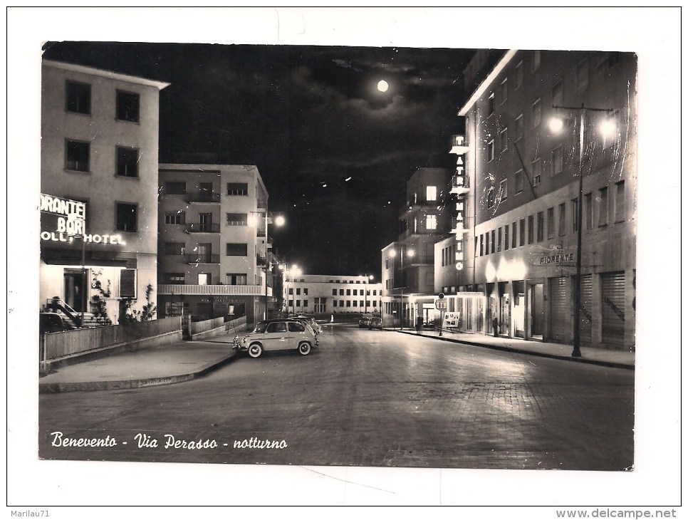 M2420 Campania BENEVENTO Via Perasso Notturno Auto Seicento 1961 Viaggiata - Benevento