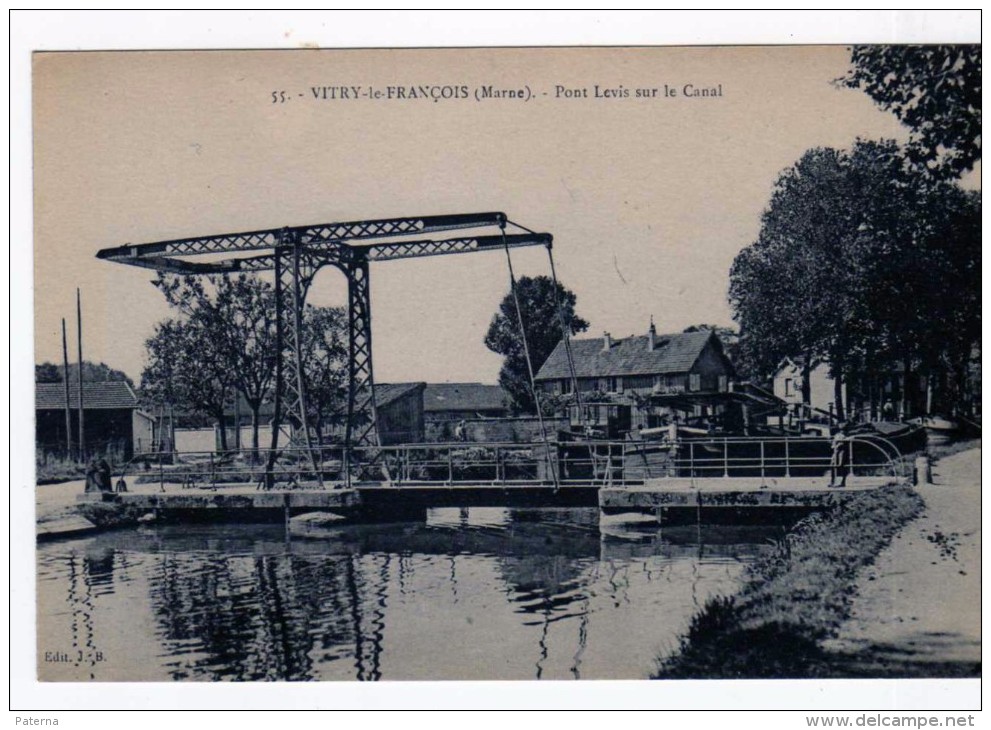 2593 Postal   Francia  Vitry Le François La Caisse Canal Sur , - Vitry-le-François