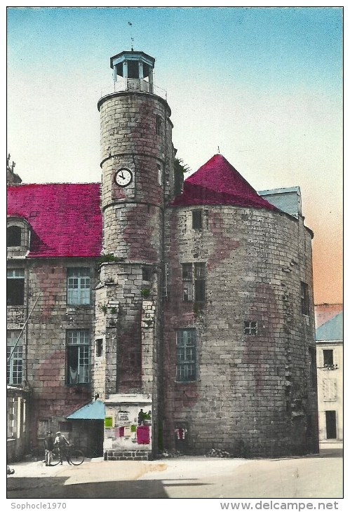 BRETAGNE - 29 - FINISTERE - PONT L'ABBE - La Tour Du Château - CPSM GF COuleur - Pont L'Abbe