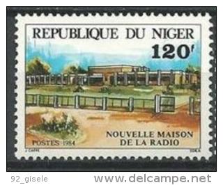 Niger YT 639 " Maison De La Radio " 1984 Neuf** - Niger (1960-...)