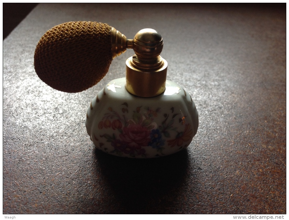 Pulverisateur Parfum Avec Poire. - Frascos (vacíos)
