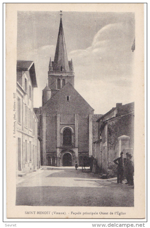 SAINT-BENOIT. - Façade Principale Ouest De L'Eglise - Saint Benoît