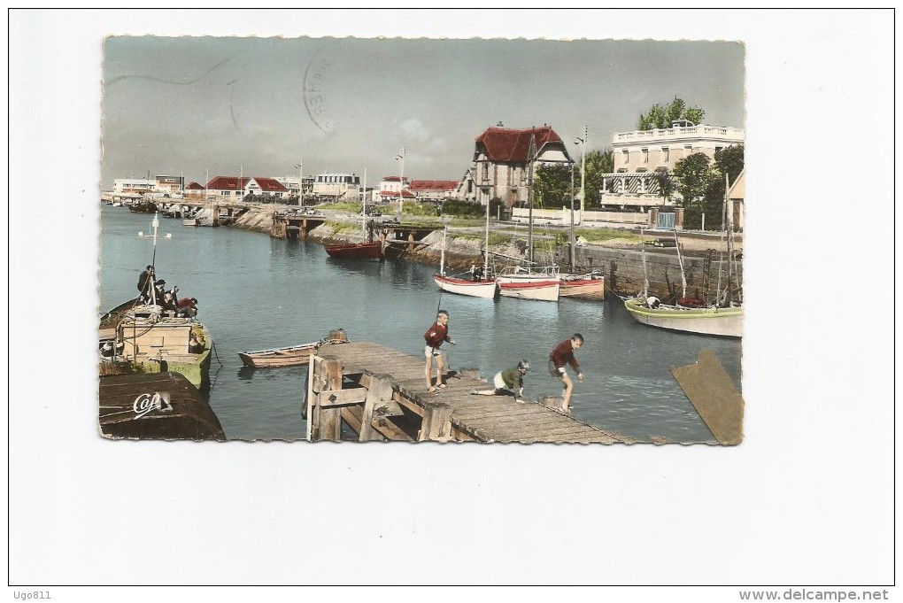 1595  -    COURSEULLES-SUR-MER    -   Le Port - Courseulles-sur-Mer