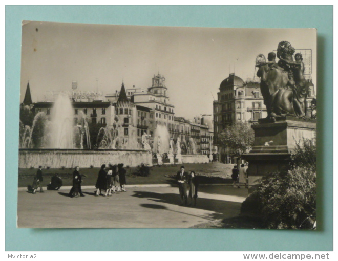 BARCELONA - Place De Catalogne - Barcelona