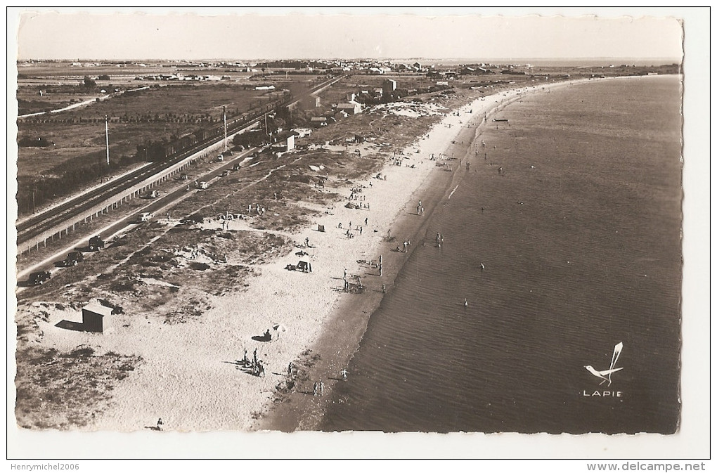 Charente Maritime - 17 - Aytré La Plage Vue Aérienne Ligne Chemin De Fer Train Ed Photo Lapie - Autres & Non Classés