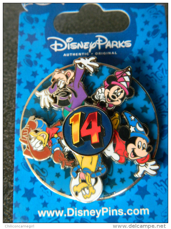 Pin´s Amovible - Disneyland Paris - 2014 - Dingo, Mickey, Minnie, Donald, Pluto - EO - WALT DISNEY - NEUF !!! - Disney