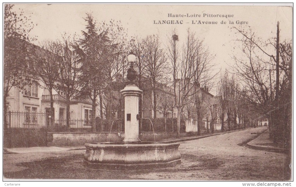 Cpa 1930,langeac,l´avenue De La Gare,fontaine,prés Brioude,ville De Mère Agnès De Jésus Dominicaine,rare - Langeac