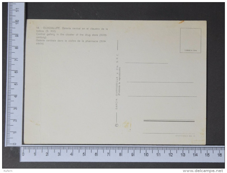 GALERIA CENTRAL EN EL CLAUSTRO DE LA BOTICA - GUADALUPE -  (Nº11483) - Cáceres