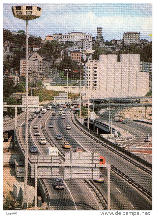 LYON - Entrée Est Du Tunnel Sous La Colline De Fourvière - Autres & Non Classés