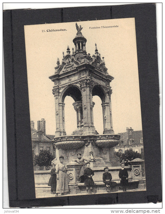 Eure Et Loir - CHATEAUDUN -  Fontaine Monumentale - Animée - Chateaudun