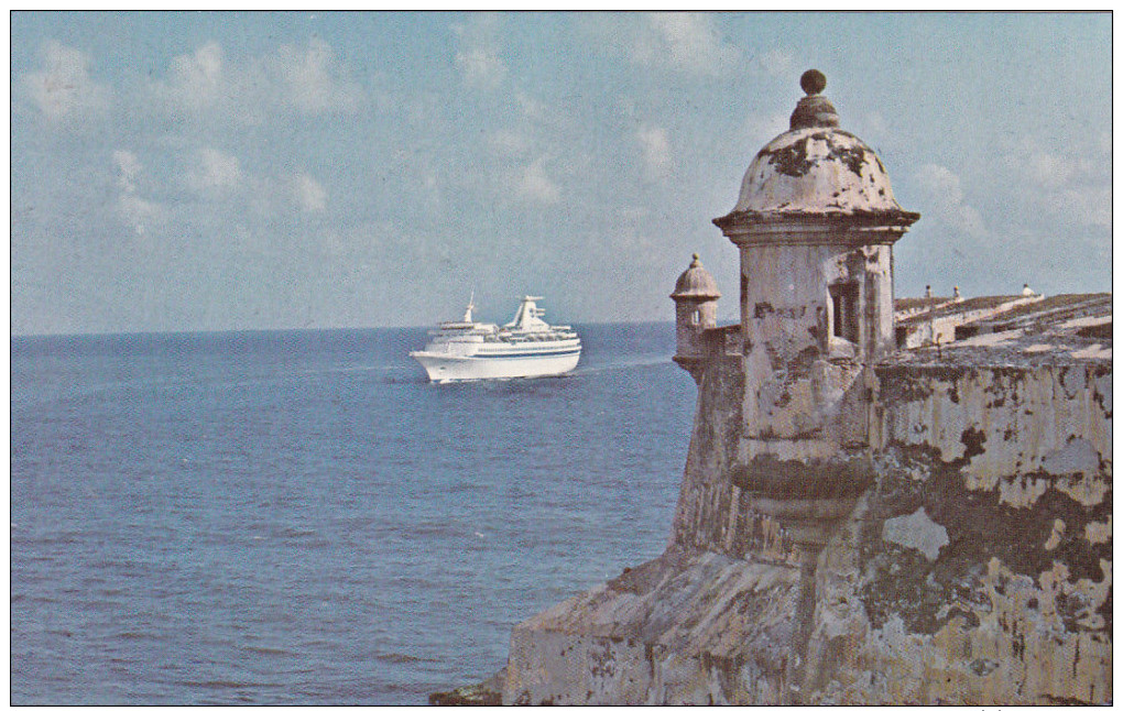 SAN JUAN, Puerto Rico, 1940-1960's; XX Century Luxury Liner, Castillo San Felipe Del Morro - Puerto Rico