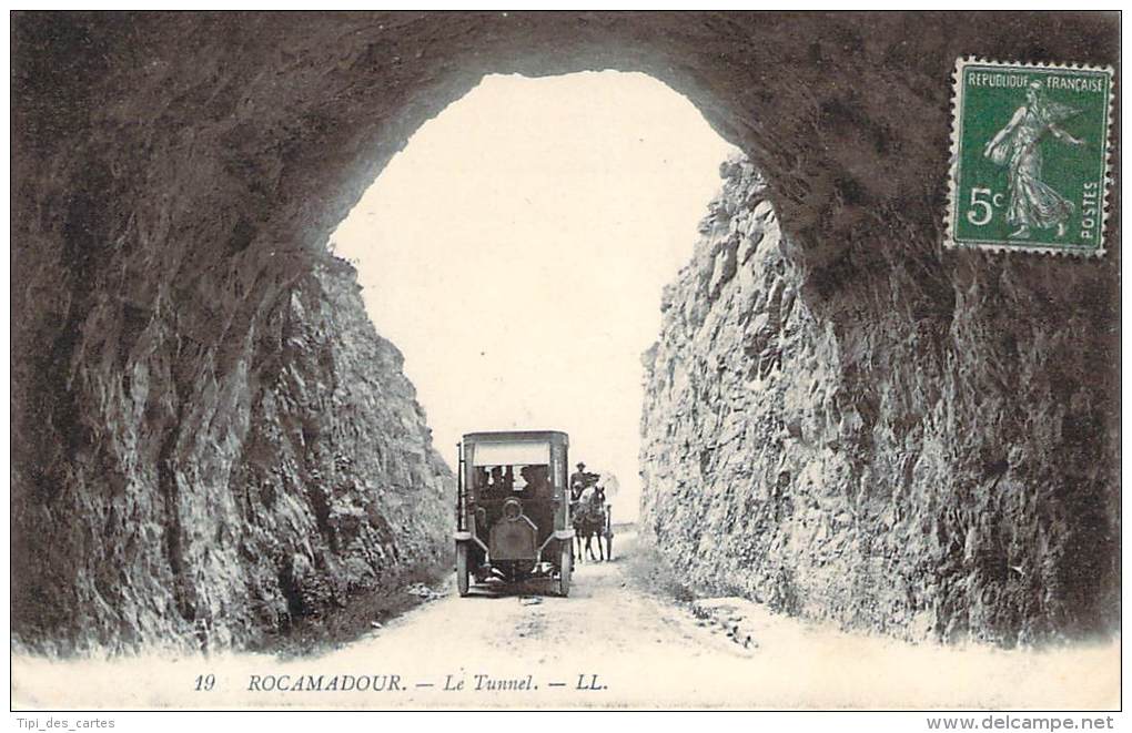 46 - Rocamadour - Le Tunnel (autobus) - Rocamadour