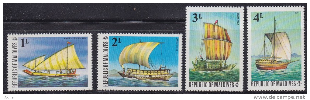 1252(6). Maldives, 1978, Ancient Sailboats, MNH (**) (4/8 Values, Set Is Not Complete) - Maldives (1965-...)