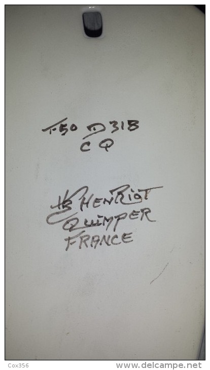 GRAND CORNET BOUQUETIERE. Signé H.B HENRIOT QUIMPER FRANCE  Décor 318 C.Q - Quimper/Henriot (FRA)