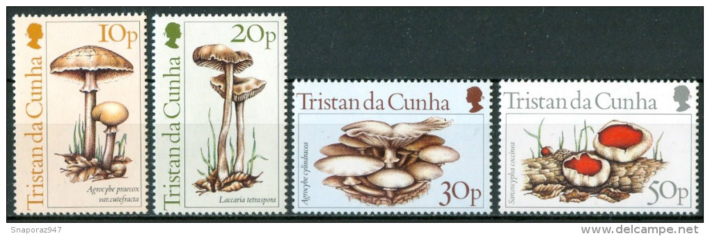 1984 Tristan Da Cunha Funghi Mushrooms Champignons Set MNH** B488 - Funghi